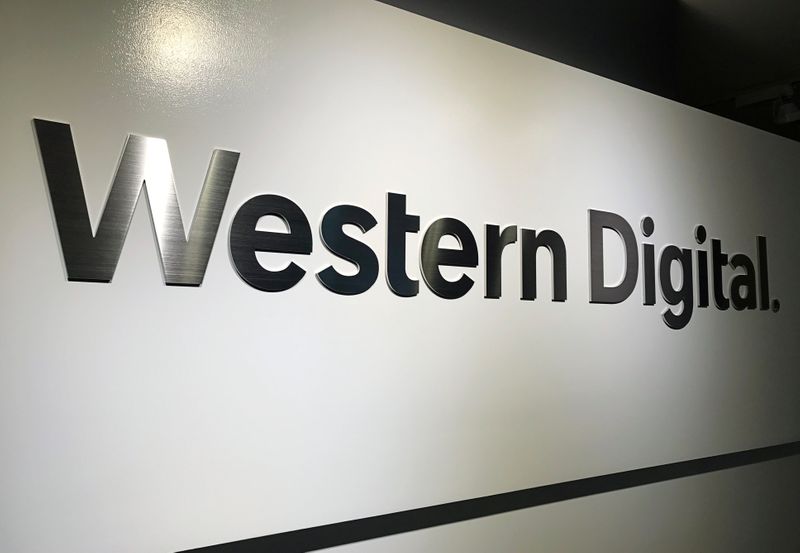 Western Digital-Kioxia in talks to create chipmaker giant -source Western Digital-Kioxia in talks to create chipmaker giant -source