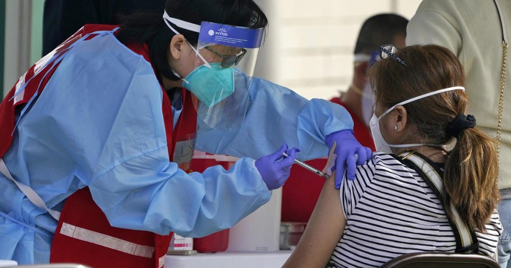 U.S. to recommend COVID-19 vaccine booster shots 8 months after second dose